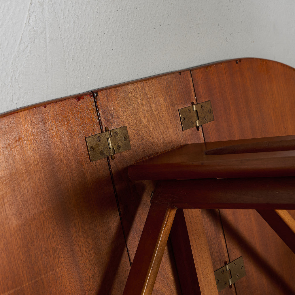 ドロップリーフゲートレッグテーブル