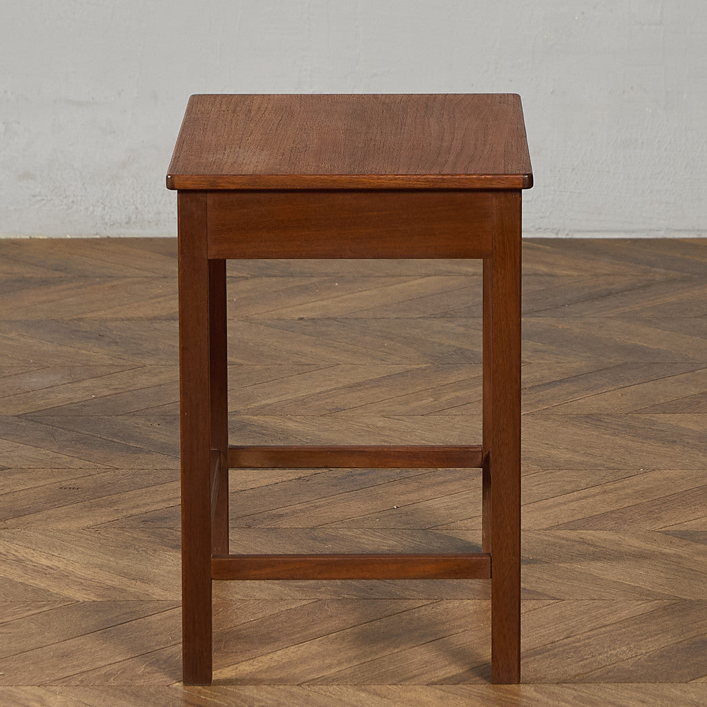 英国 ヴィンテージ ナイトスタンド サイドテーブル