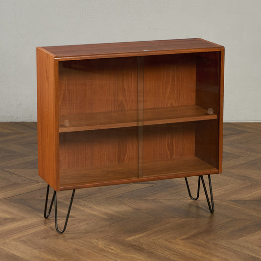 ヴィンテージ ガラス ブックケース カスタム アイアンヘアピンレッグ