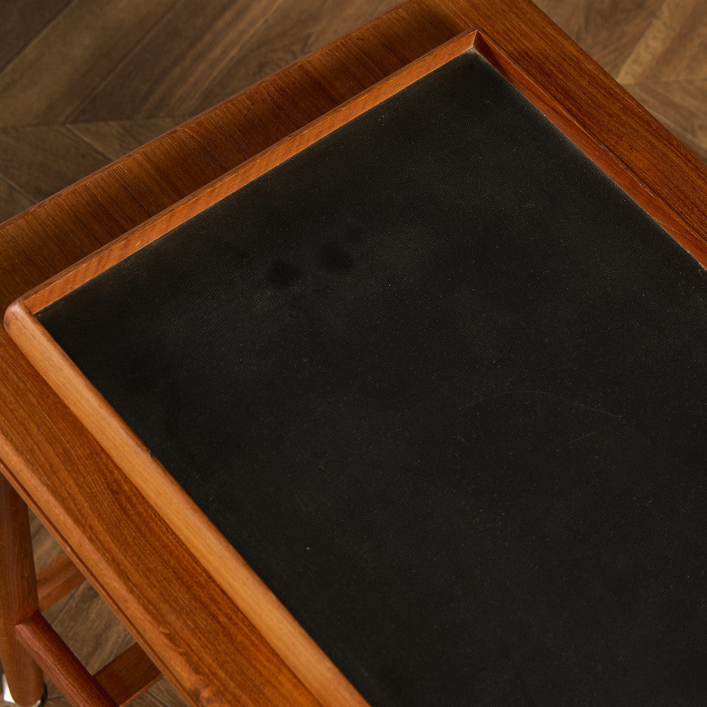 英国 ヴィンテージ ターンリーフ ティートロリー