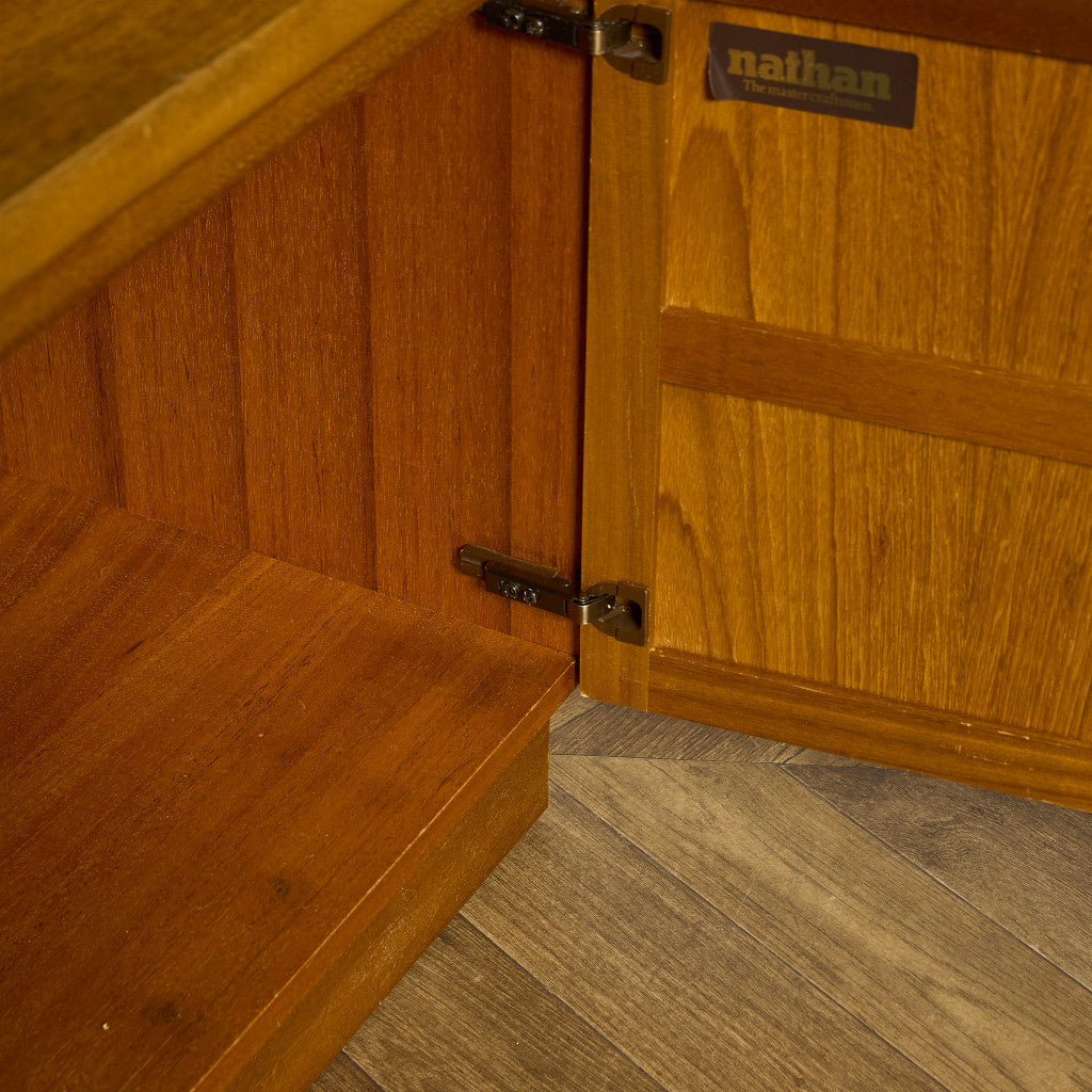 ネイサン Nathan 十字扉 ヴィンテージ キャビネット #91757
