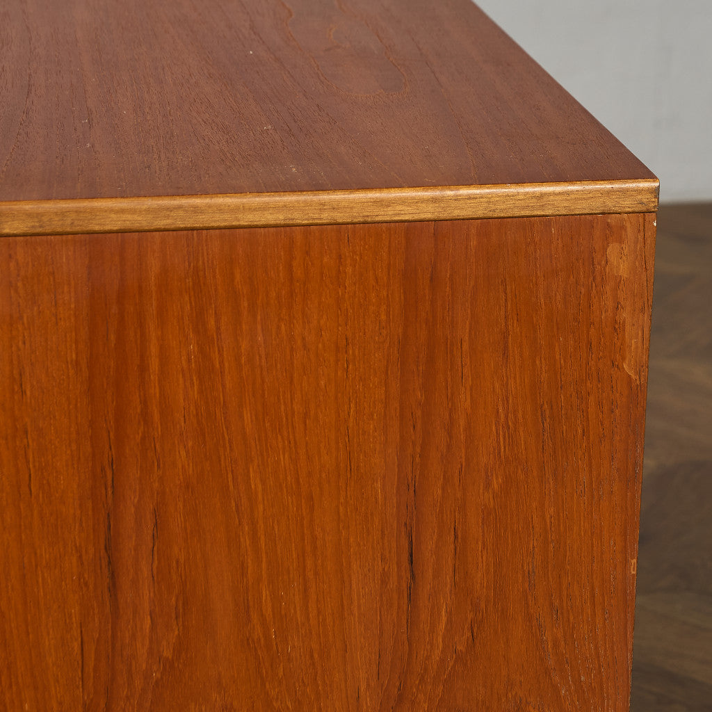 ヴィンテージ 4段 チェスト