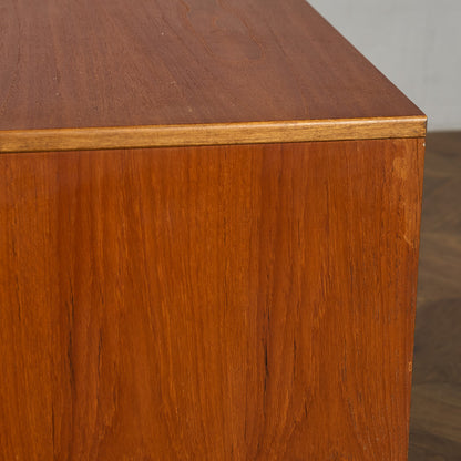 ヴィンテージ 4段 チェスト