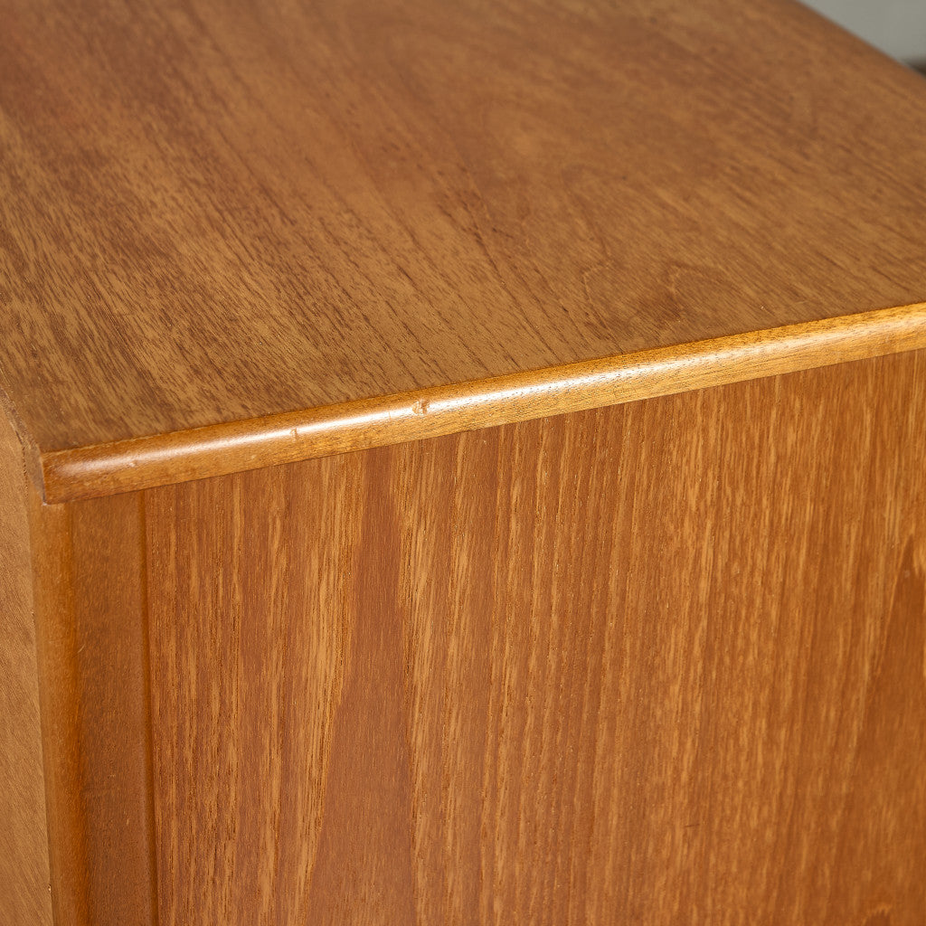 十字扉 ヴィンテージ サイドボード