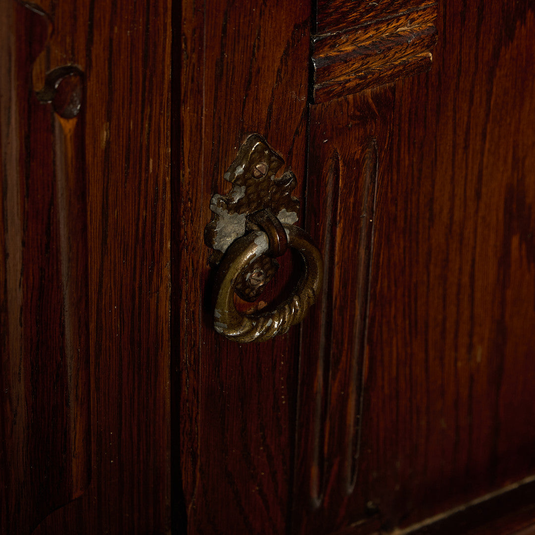 英国 クラシック オーク材 キャビネット