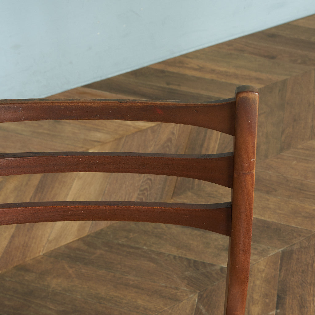 ヴィンテージ ダイニングチェア / 座面張替え済み (LUUM)