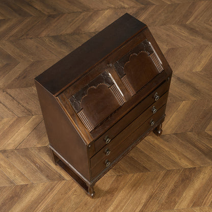 Stanley Wood of Olney ライティング ビューロー