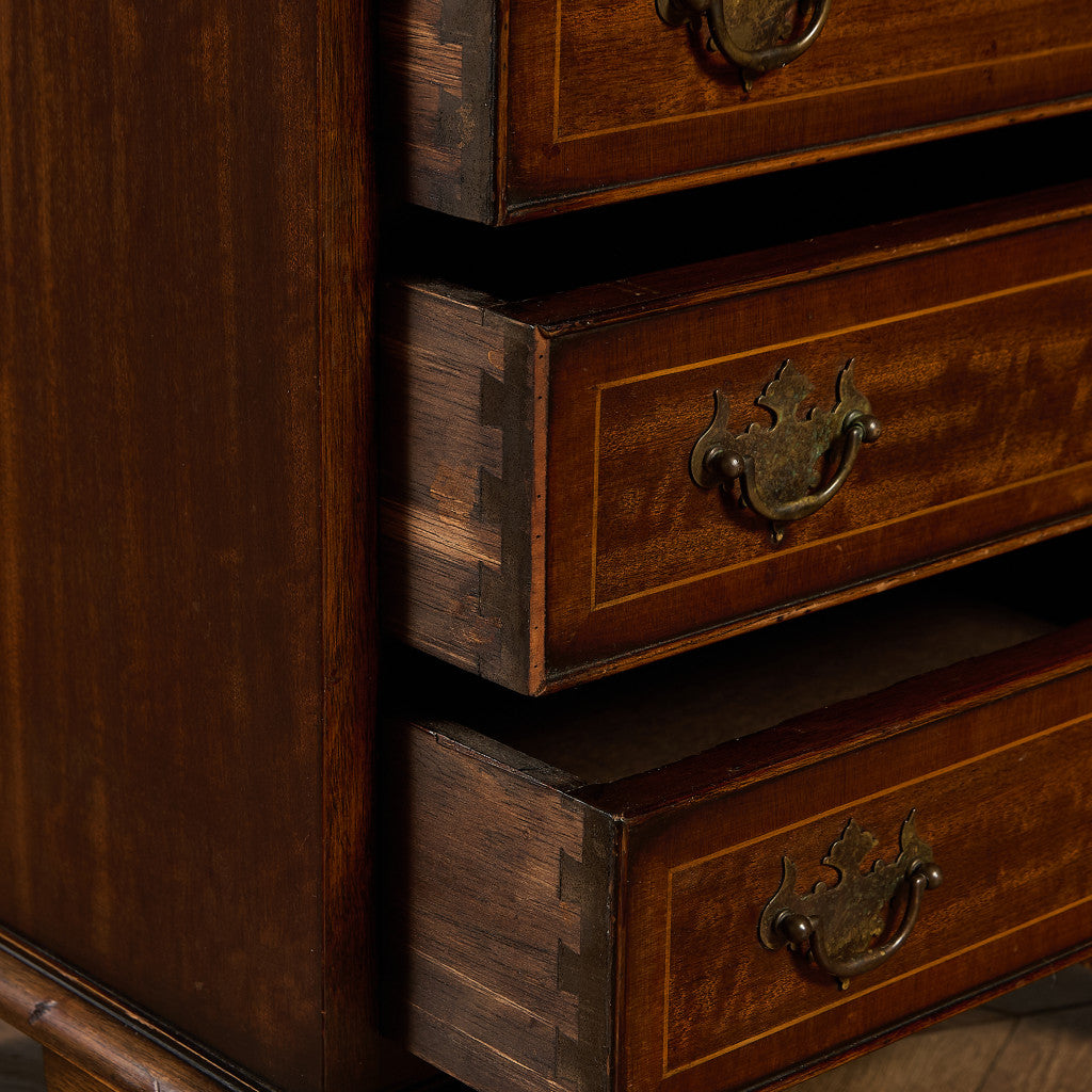 英国 クラシック 4段 サイドチェスト