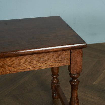 British classic oak nesting table #81756