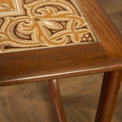 Astro ヴィンテージ タイルトップ ネストテーブル (3552D)