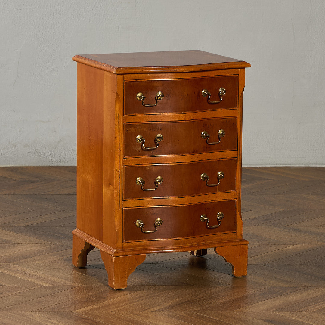 英国 クラシック サイドチェスト