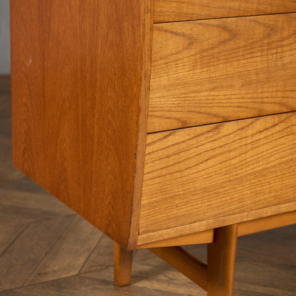 ヴィンテージ ハイ サイドボード