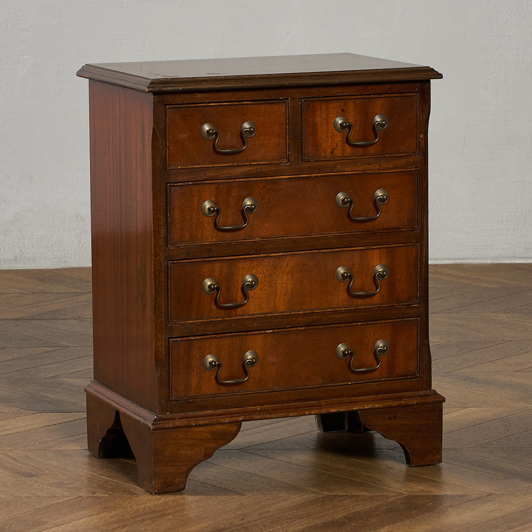 英国 クラシック 4段 サイドチェスト