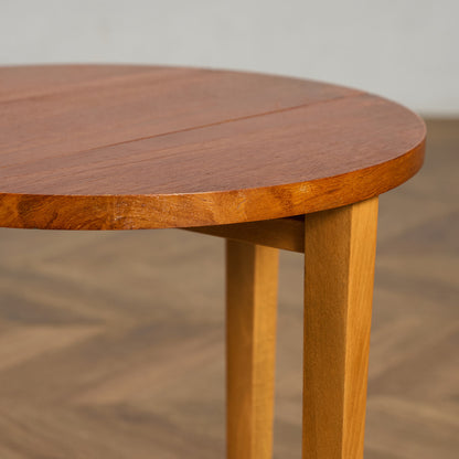 Novy Domov社 Poul Hundevad ネストテーブル