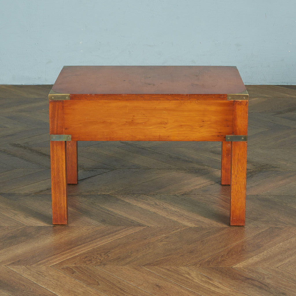 英国ヴィンテージ ベッドサイドキャビネット