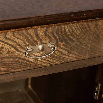 英国 クラシック キャビネット