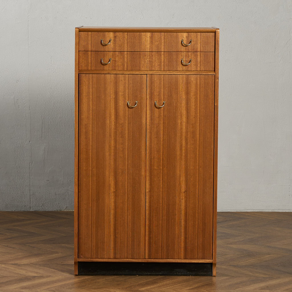 ヴィンテージ ワードローブ