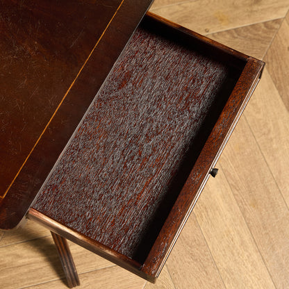 英国 クラシック サイドテーブル