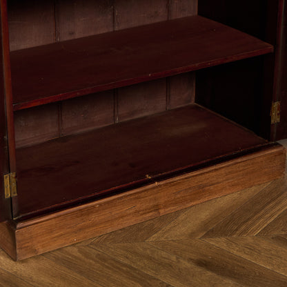 英国 クラシック キャビネット