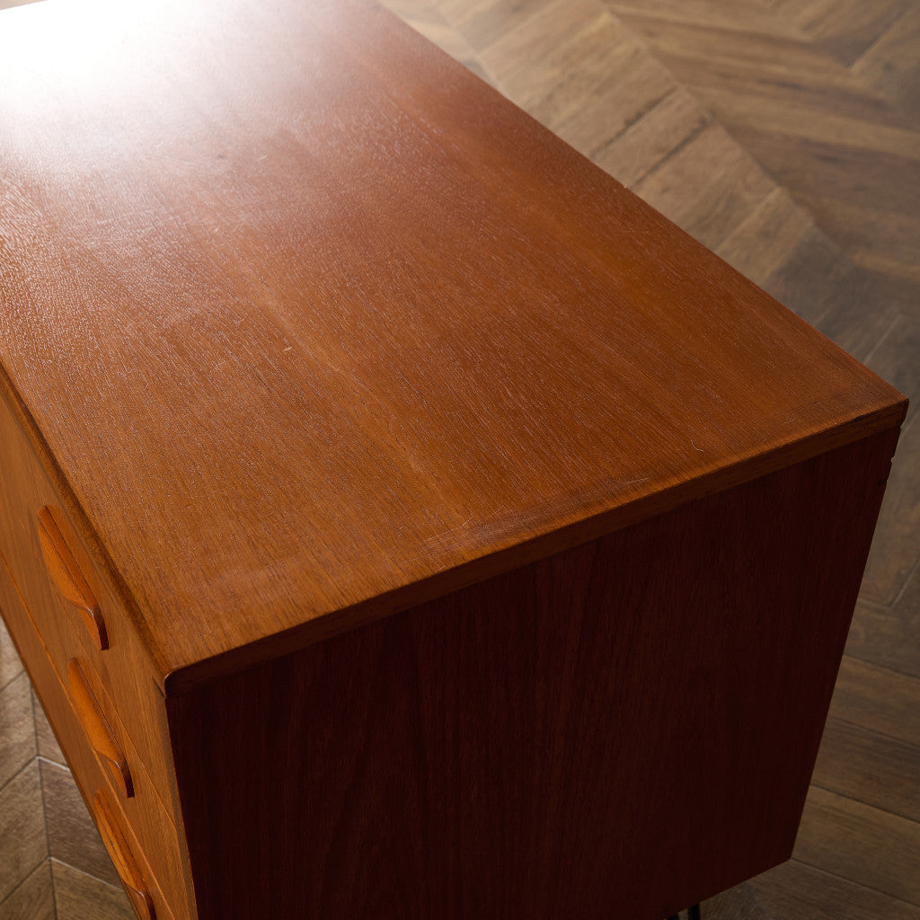 ジープラン G-PLAN Fresco 3段チェスト カスタム アイアン ヘアピンレッグ #95488