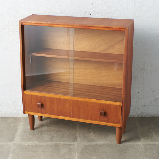 DOMINO mobler ヴィンテージ ガラスブックケース