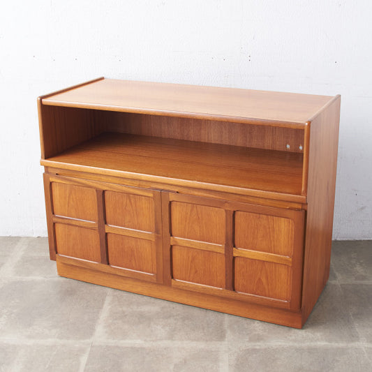 十字扉 ヴィンテージ キャビネット