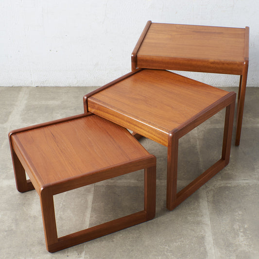 SUNELM ヴィンテージ ネストテーブル