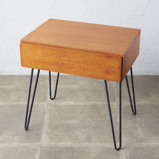 北欧ヴィンテージ サイドテーブル / カスタム アイアンヘアピンレッグ