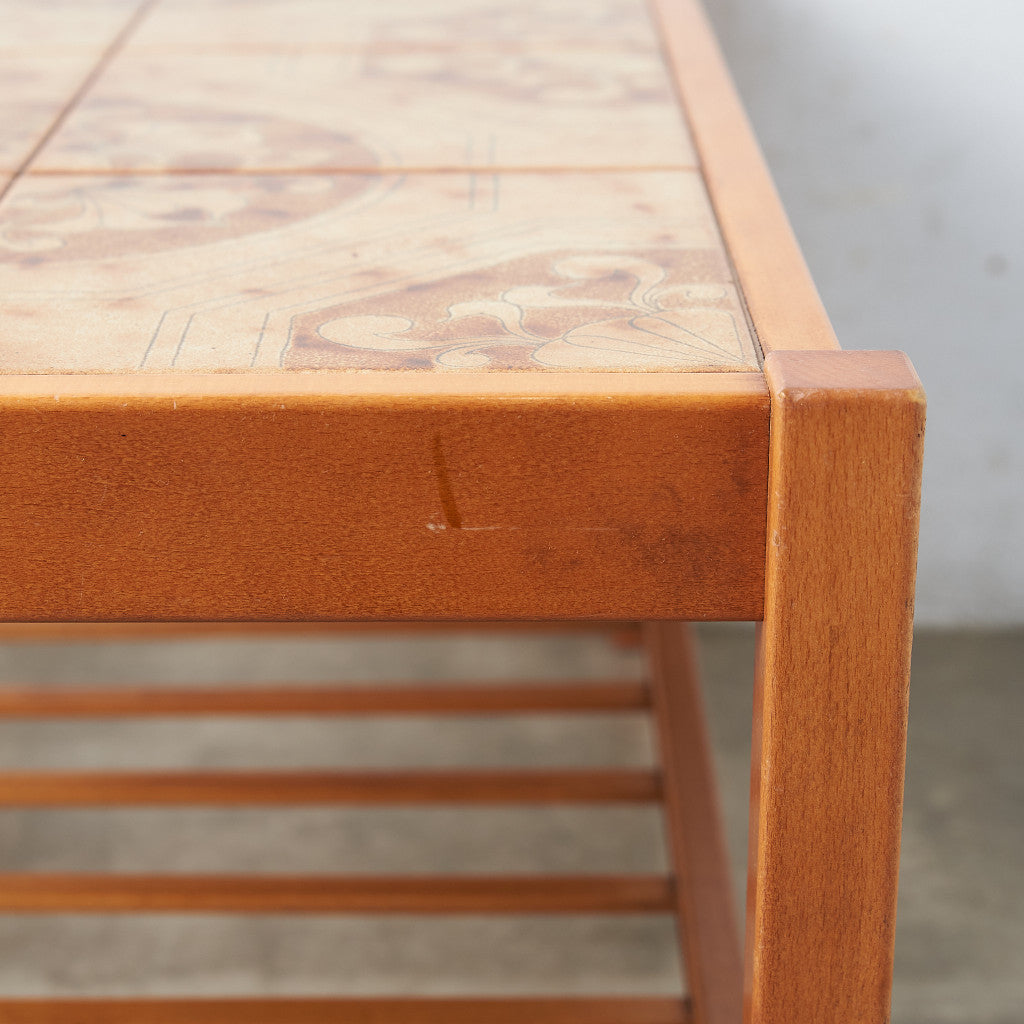 61109]ヴィンテージ タイルトップ コーヒーテーブル – camori