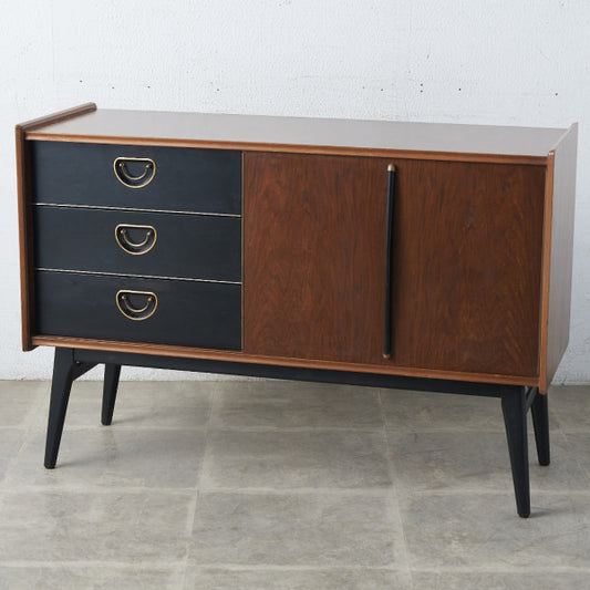 Styles and Mealing ヴィンテージ サイドボード