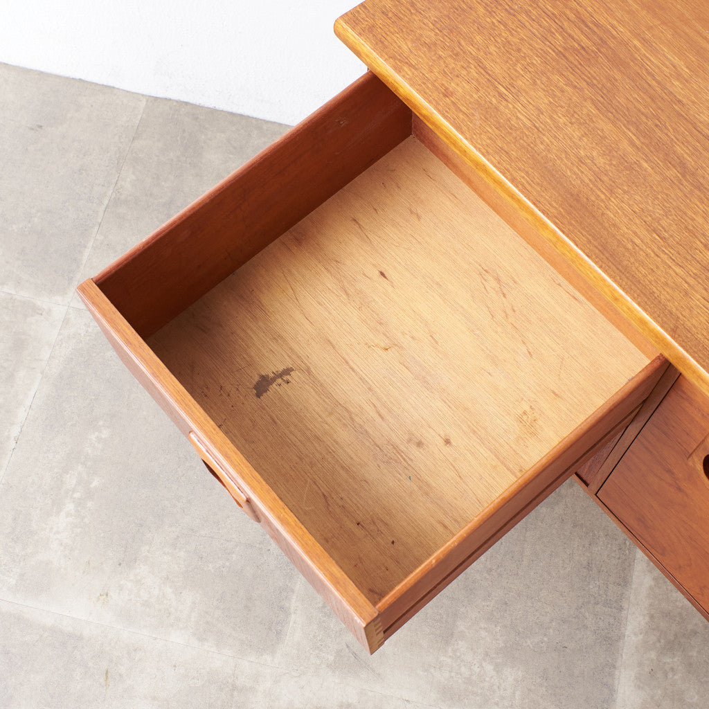 59071][バスキャビネット メーカーズ / Bath Cabinet Makers