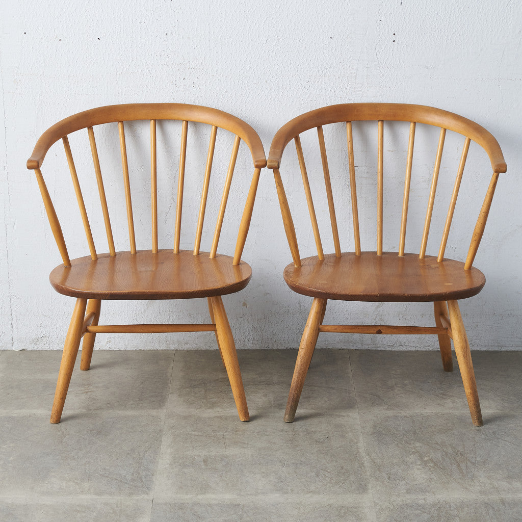 55528][アーコール ERCOL]ヴィンテージ スモーカーズ ローチェア 2脚セット – camori ヴィンテージ家具・北欧インテリアの通販サイト