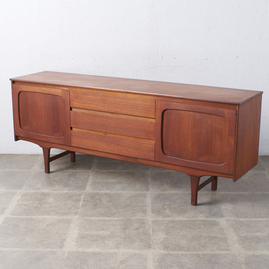 イギリスヴィンテージ サイドボード