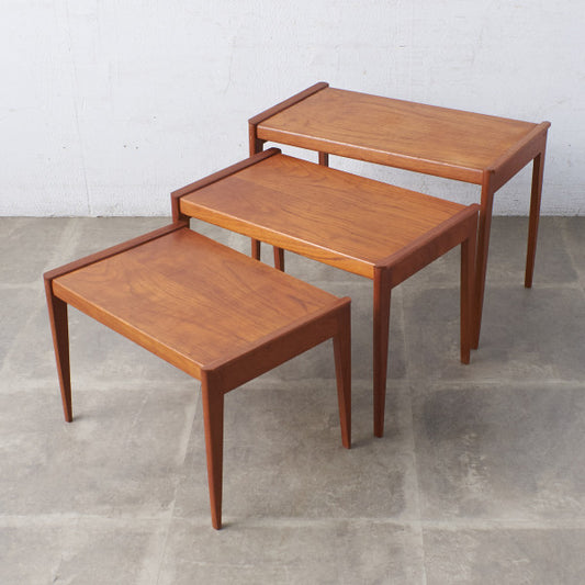 英国ヴィンテージ ネストテーブル